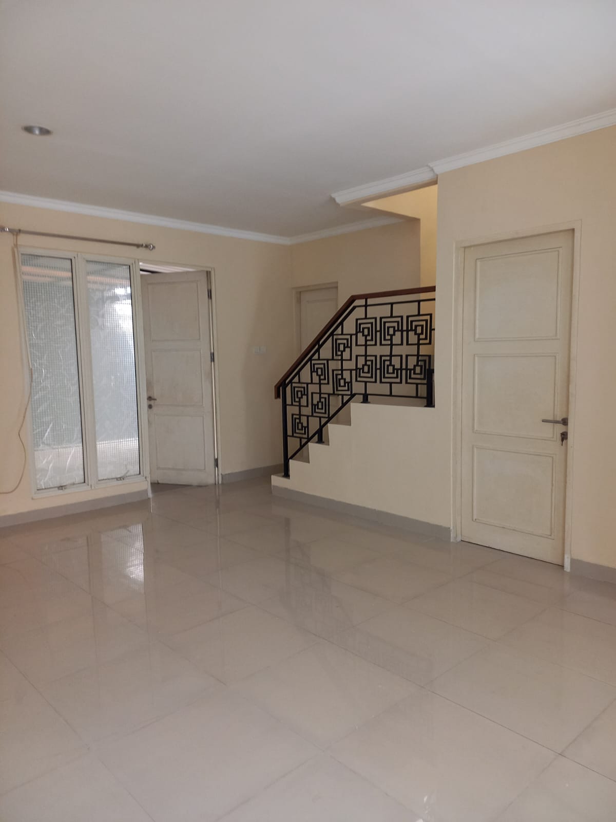 Rumah Disewakan di Cluster Ambrosia Lippo Cikarang
